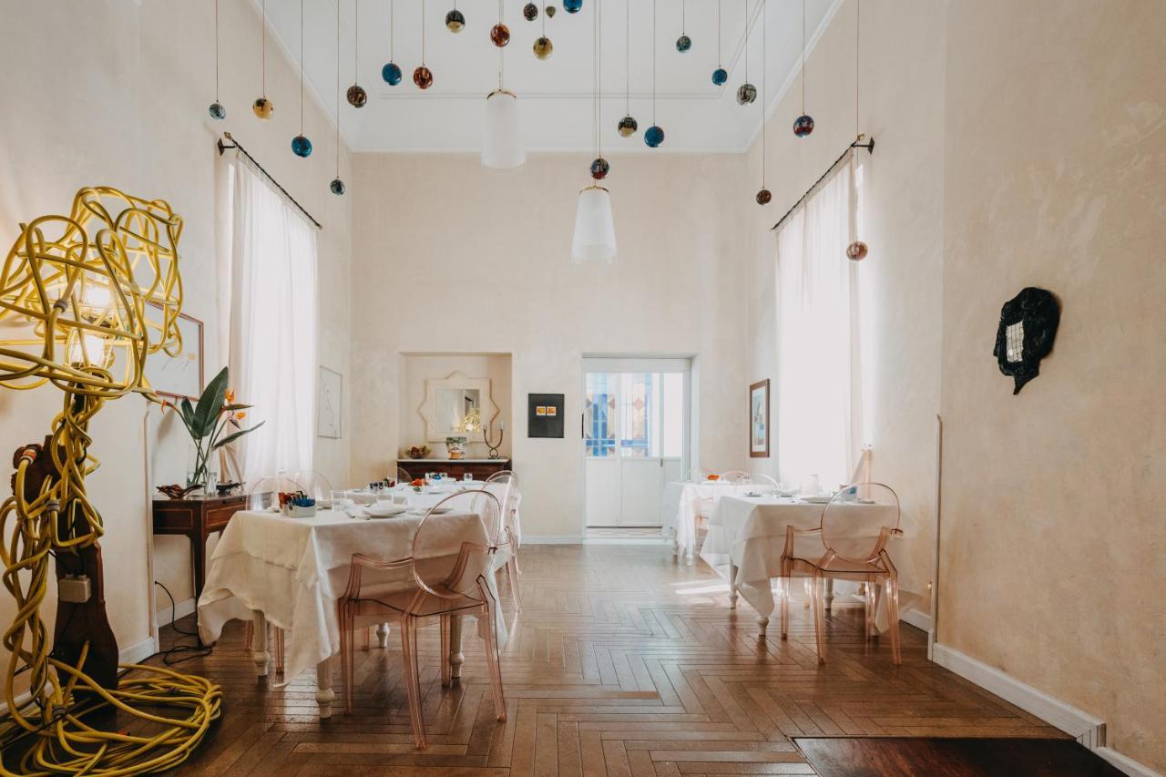 Costantinopoli 104 Napoli